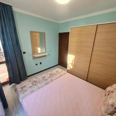 трявна бийч Daire