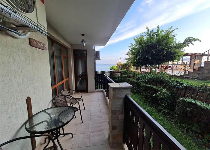 в комплекс трявна бийч *